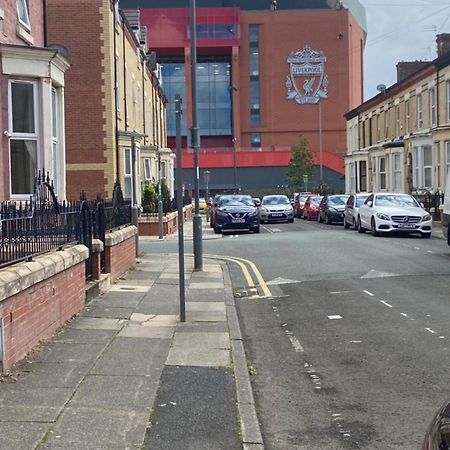 Stylish Stay Near The Stadium Walk To The Action Liverpool Bagian luar foto