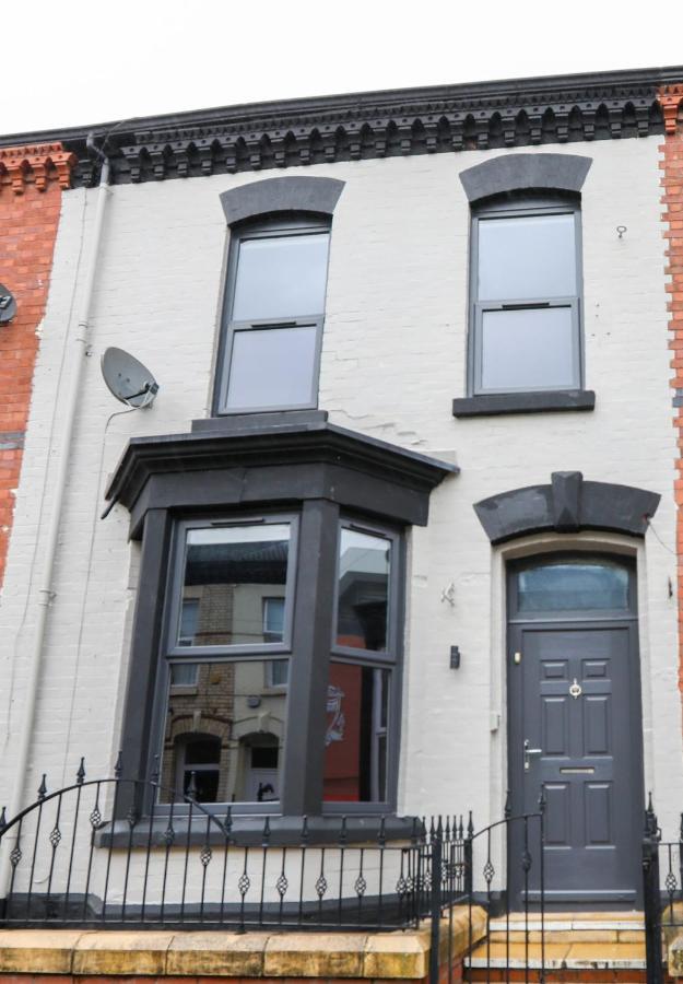 Stylish Stay Near The Stadium Walk To The Action Liverpool Bagian luar foto